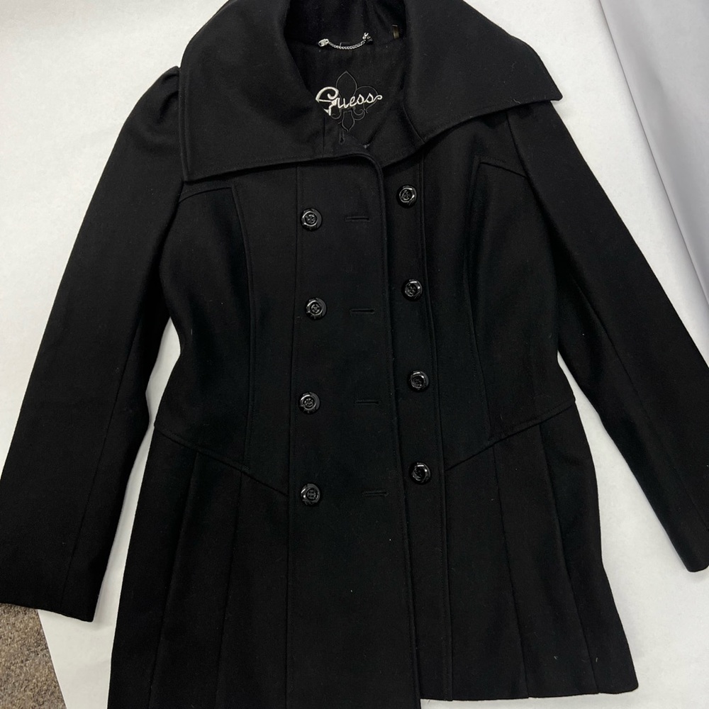 Black Guess Coat. Great condition! Size Medium